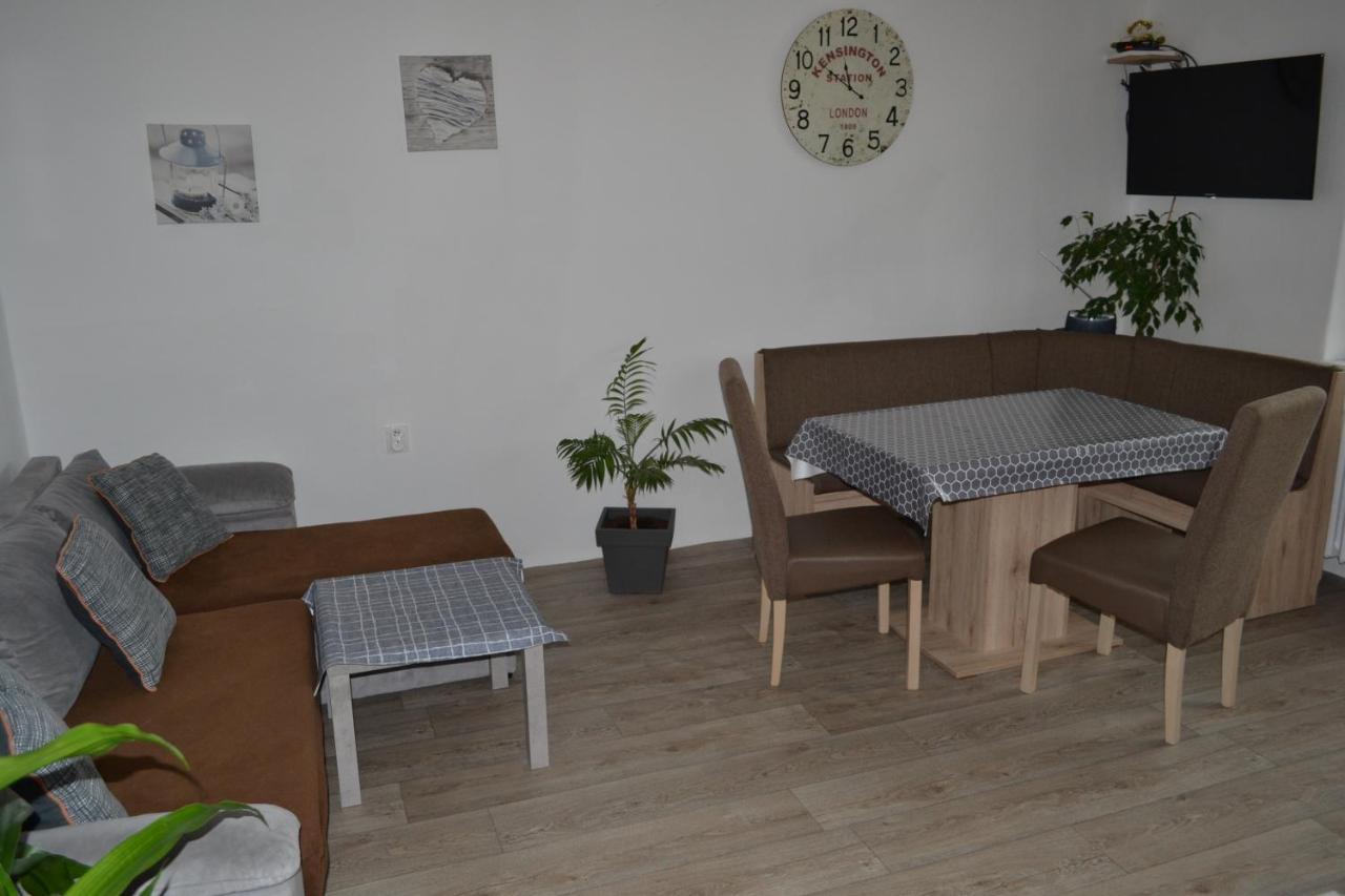 Apartman Jarka Bodice 外观 照片