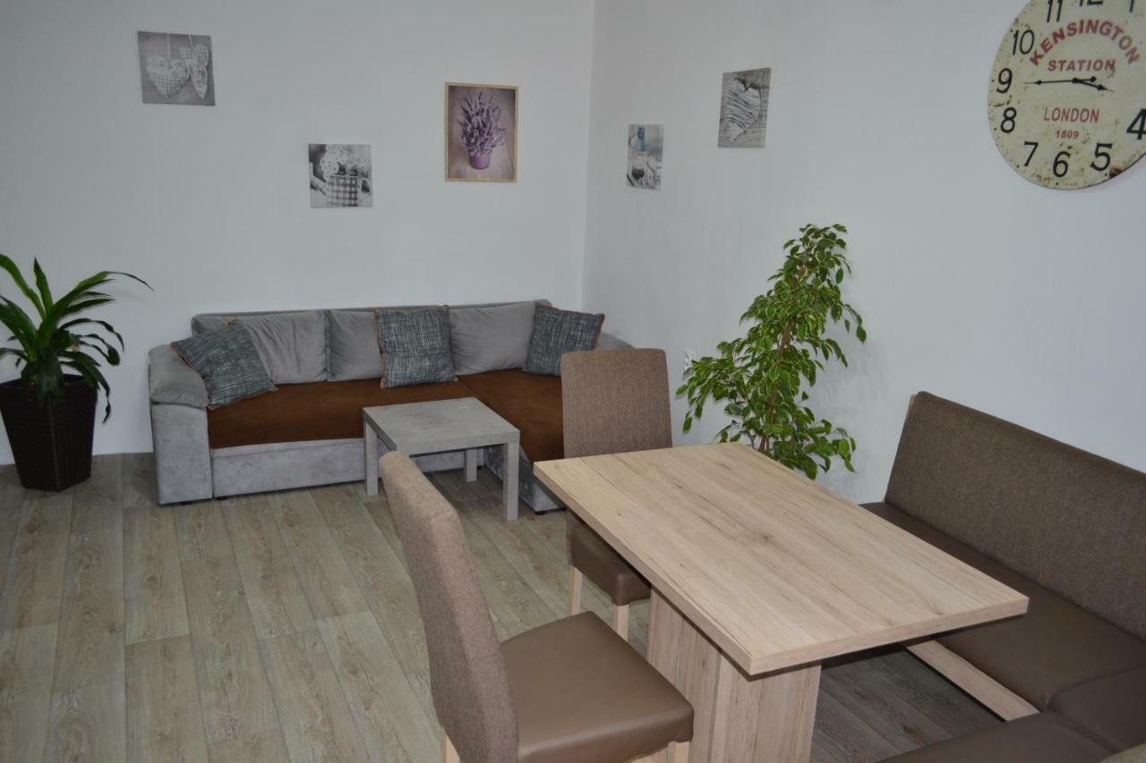 Apartman Jarka Bodice 外观 照片